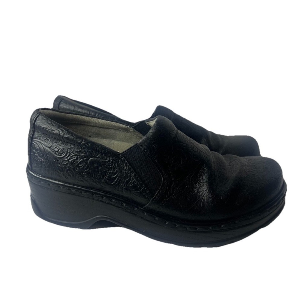 Klogs Black Floral Embossed Tooled Leather Slip On Clogs Shoes Womens Size 8